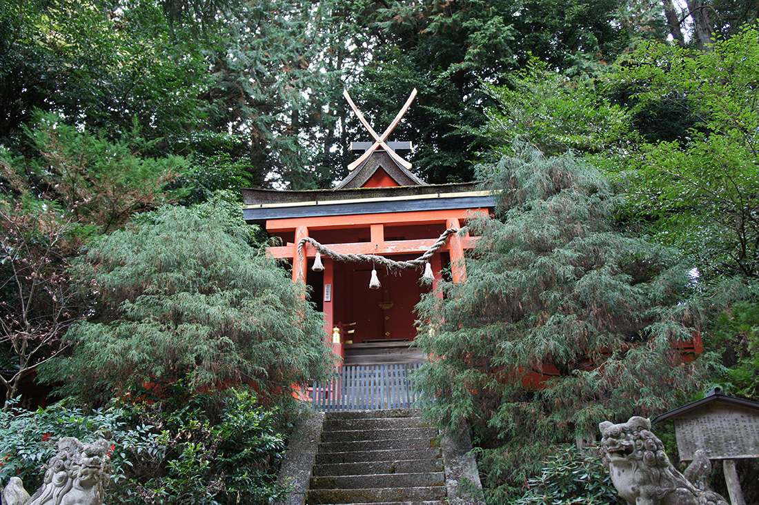 夜支布山口神社　10