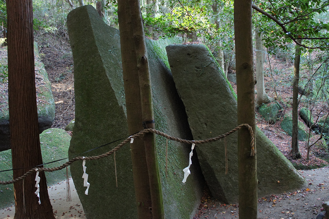 天石立神社　9