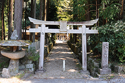 水越神社